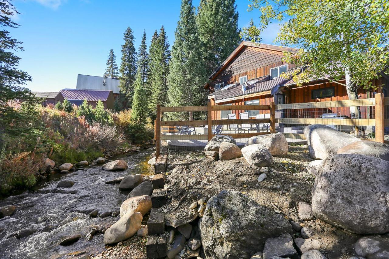 Slopeside Luxury Chalet On The River Next To Resort With Hot Tub & Gas Firepit - 500 Dollars Of Free Activities & Equipment Rentals Daily Winter Park Exteriör bild